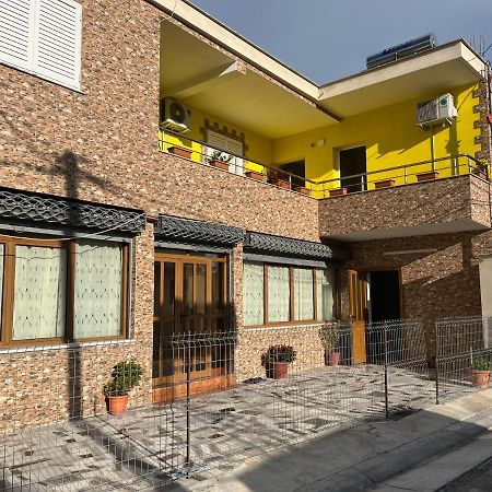 Guesthouse Kristi & Mari Vlorë Exteriér fotografie