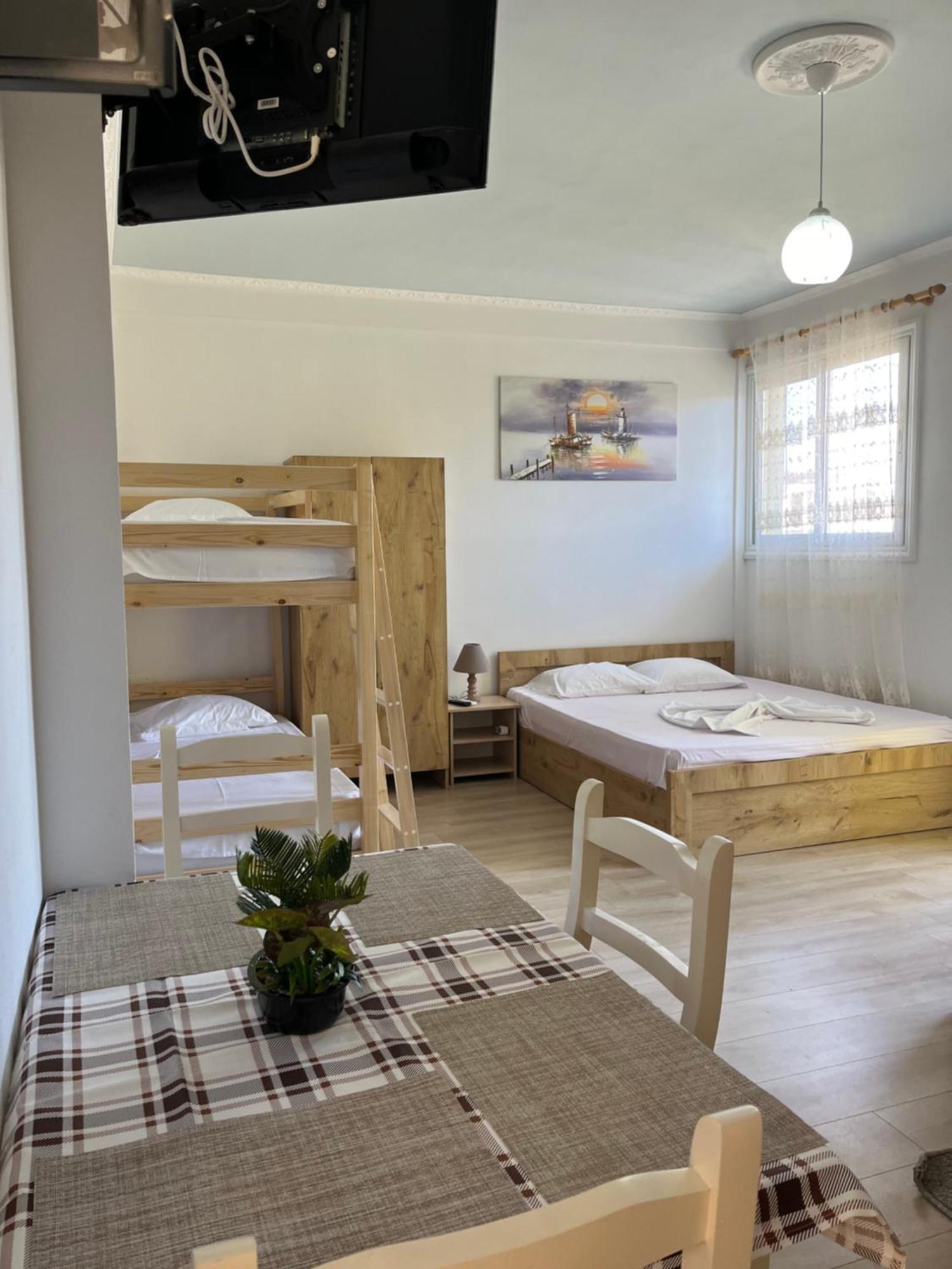 Guesthouse Kristi & Mari Vlorë Exteriér fotografie